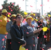 Brenda Jones and Marty Geer enjoy the confetti