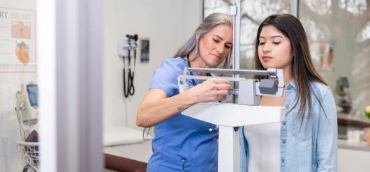 GLP-1 Medications vs. Weight Loss Surgery: What Families of Teens Should Know